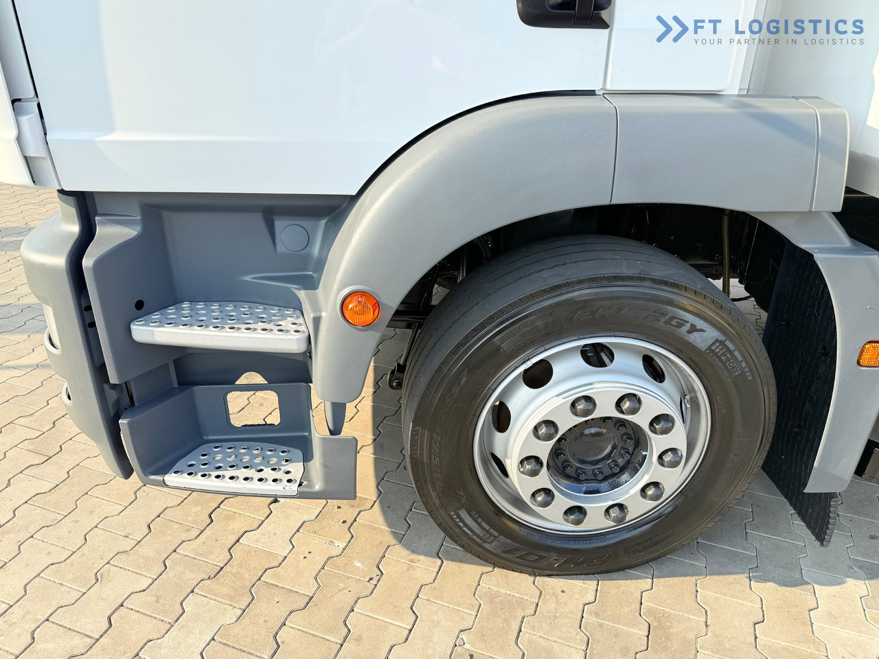 MAN TGM 18.290 / THERMOKING T-1200R / BI-TEMPERATURE / 19 PALLETS / 90% TYRES / EXCELLENT CONDITION / DHOLLANDIA TAIL LIFT / SIDE DOOR / PAYLOAD 8,220 KG - شاحنة الفريزر: صورة 5 MAN TGM 18.290 / THERMOKING T-1200R / BI-TEMPERATURE / 19 PALLETS / 90% TYRES / EXCELLENT CONDITION / DHOLLANDIA TAIL LIFT / SIDE DOOR / PAYLOAD 8,220 KG - شاحنة الفريزر: صورة 5