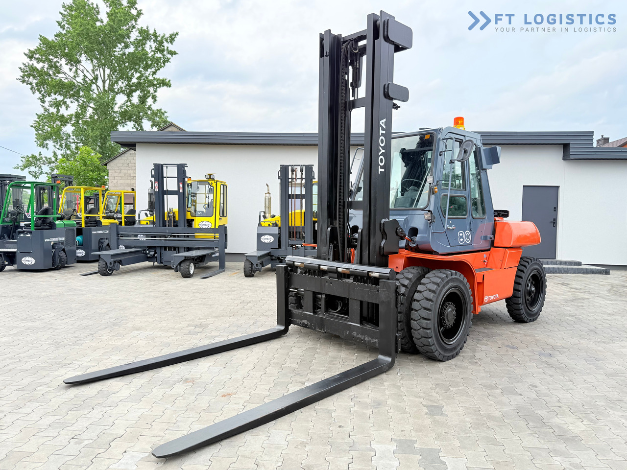 TOYOTA 60-5FD80 / DIESEL / DUPLEX - 4500MM / NEW TYRES / HEATED CABIN / 8 TON / UDT / EXCELLENT CONDITION - رافعة شوكية ديزل: صورة 2 TOYOTA 60-5FD80 / DIESEL / DUPLEX - 4500MM / NEW TYRES / HEATED CABIN / 8 TON / UDT / EXCELLENT CONDITION - رافعة شوكية ديزل: صورة 2