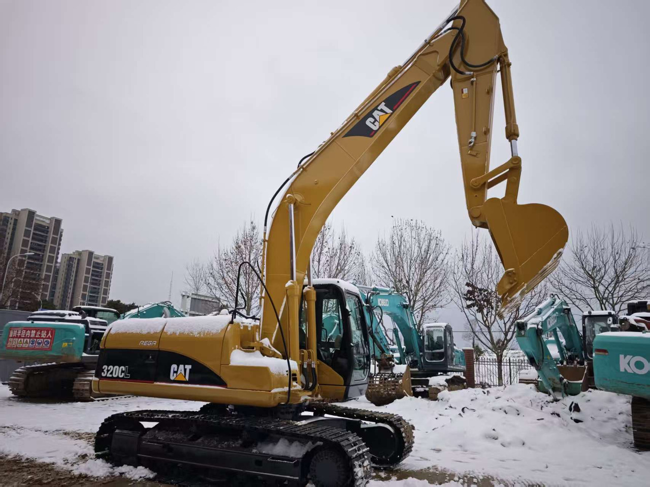 CATERPILLAR 320CL - حفار زحاف: صورة 5 CATERPILLAR 320CL - حفار زحاف: صورة 5