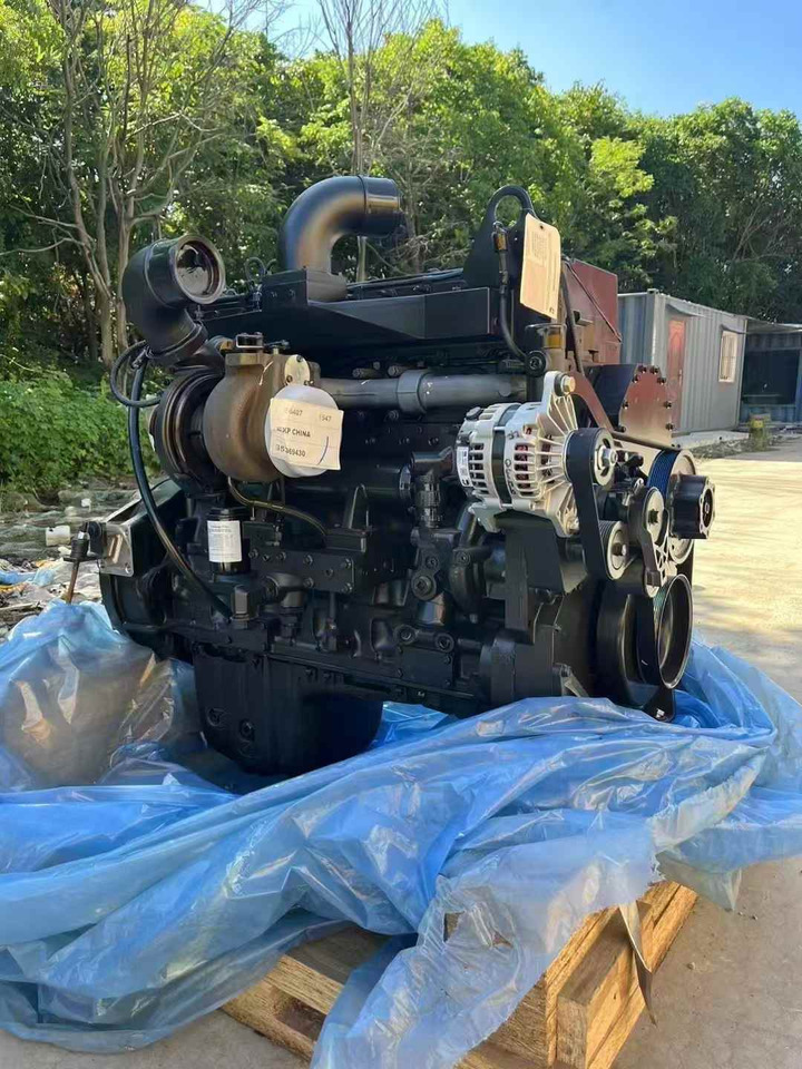 CUMMINS QSM11 - محرك - حفارة: صورة 1 CUMMINS QSM11 - محرك - حفارة: صورة 1