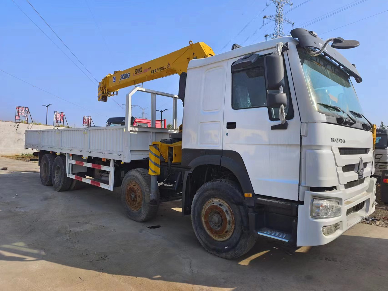 HOWO HOWO 371 chassis,10 TONS crane truck - شاحنة كرين: صورة 5 HOWO HOWO 371 chassis,10 TONS crane truck - شاحنة كرين: صورة 5