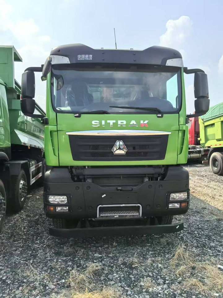 HOWO HOWO 6*6  dump truck - شاحنة قلاب: صورة 1 HOWO HOWO 6*6  dump truck - شاحنة قلاب: صورة 1