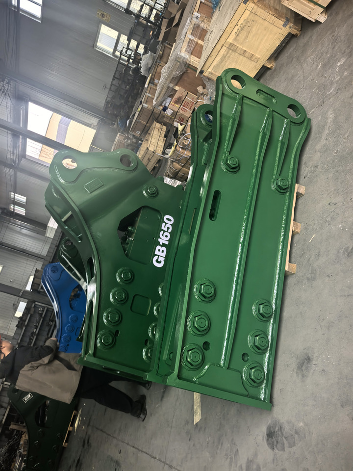 JCB JS360LC - مطرقة هيدروليكية - حفارة: صورة 1 JCB JS360LC - مطرقة هيدروليكية - حفارة: صورة 1