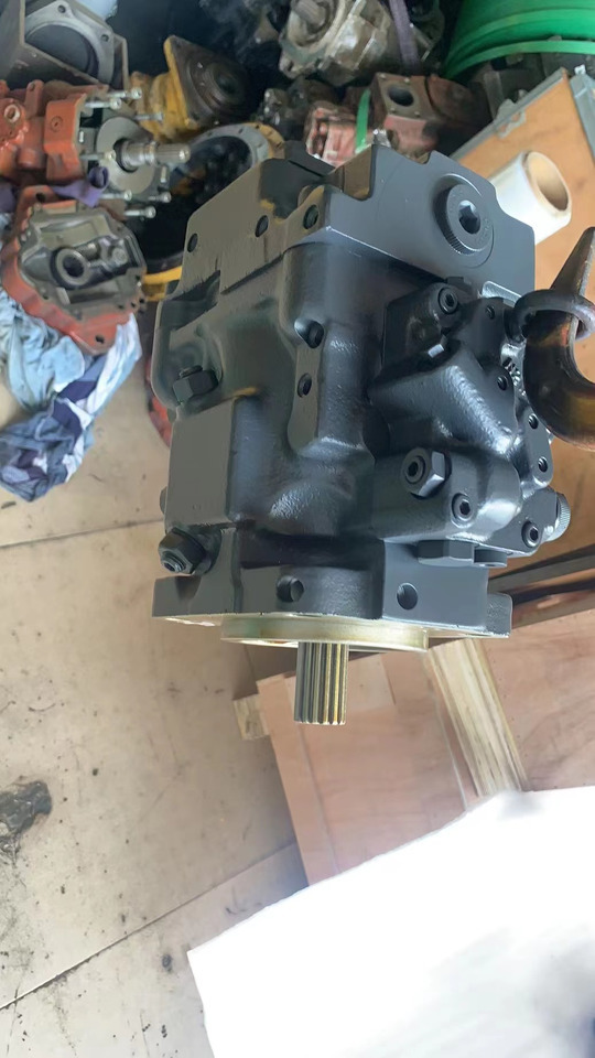 KOMATSU 708-1t-00540 - مضخة هيدروليكية - حفارة: صورة 1 KOMATSU 708-1t-00540 - مضخة هيدروليكية - حفارة: صورة 1