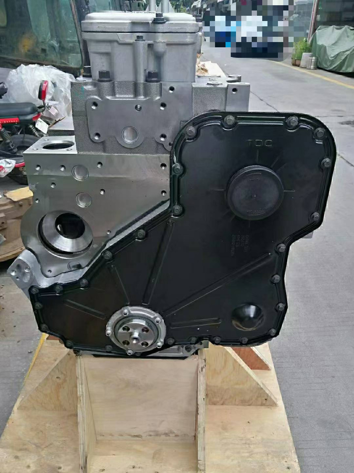 KOMATSU KOMATSU 6D114 CUMMINS QSC8.3 - حاجز الاسطوانة - حفارة: صورة 3 KOMATSU KOMATSU 6D114 CUMMINS QSC8.3 - حاجز الاسطوانة - حفارة: صورة 3