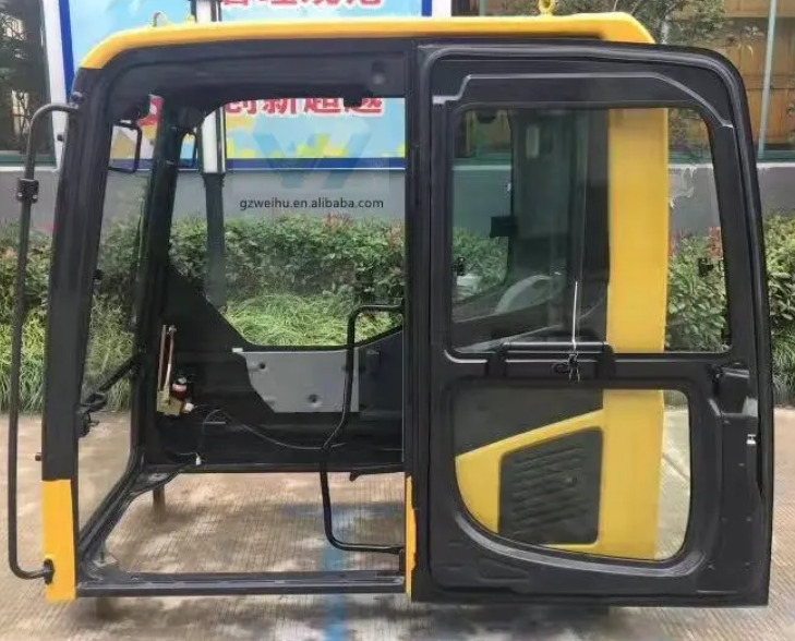 KOMATSU PC200-8 - كابينة - حفارة: صورة 3 KOMATSU PC200-8 - كابينة - حفارة: صورة 3