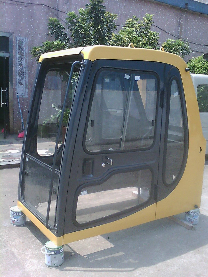 KOMATSU PC40 PC50MR-2 PC60 - كابينة - حفارة: صورة 2 KOMATSU PC40 PC50MR-2 PC60 - كابينة - حفارة: صورة 2