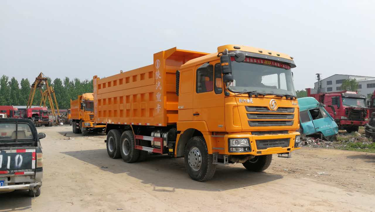 Shacman Shacman 380 6*4 dump truck - شاحنة قلاب: صورة 4 Shacman Shacman 380 6*4 dump truck - شاحنة قلاب: صورة 4
