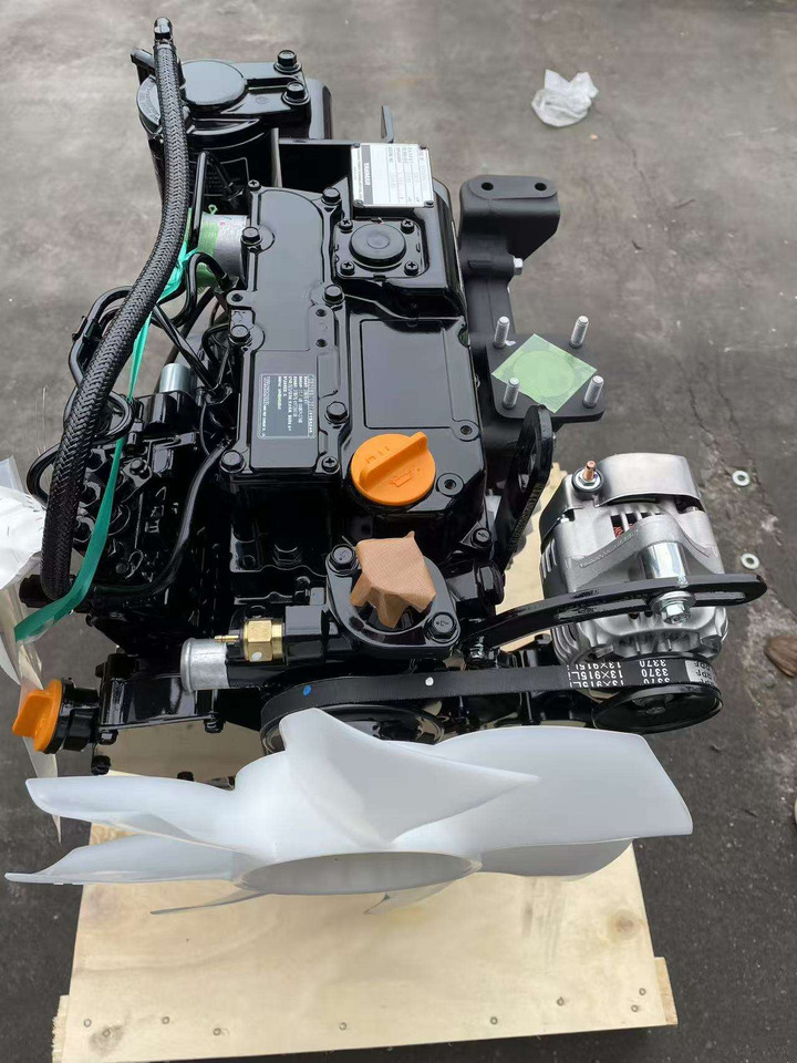 YANMAR 3TNV76 - محرك - حفارة: صورة 4 YANMAR 3TNV76 - محرك - حفارة: صورة 4