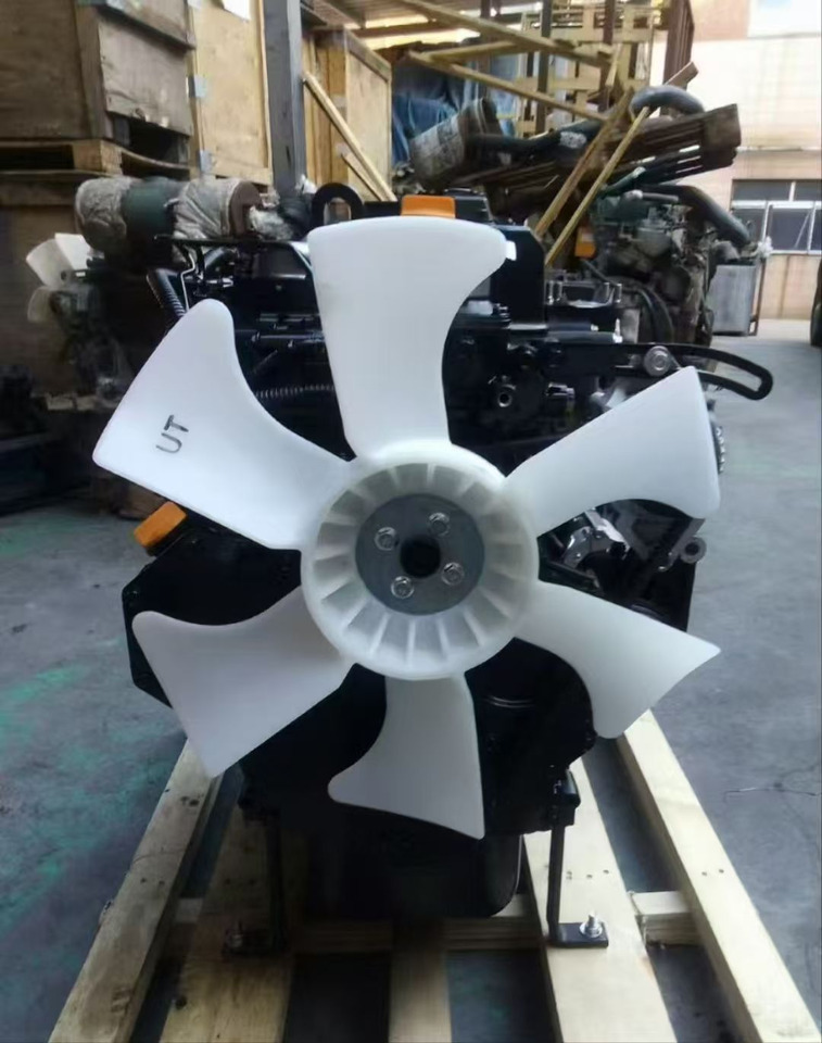 YANMAR 4TNV98 - محرك - شيول صغير: صورة 3 YANMAR 4TNV98 - محرك - شيول صغير: صورة 3