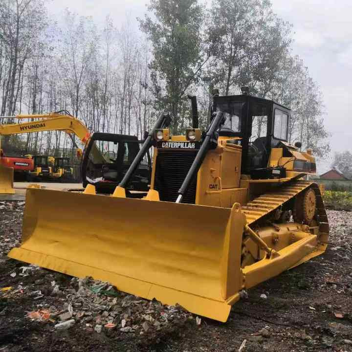 CAT High Quality Used Machinery , Original D6h Cat Bulldozer , Winch Attached Cat Bulldozer - جرافة: صورة 1 CAT High Quality Used Machinery , Original D6h Cat Bulldozer , Winch Attached Cat Bulldozer - جرافة: صورة 1