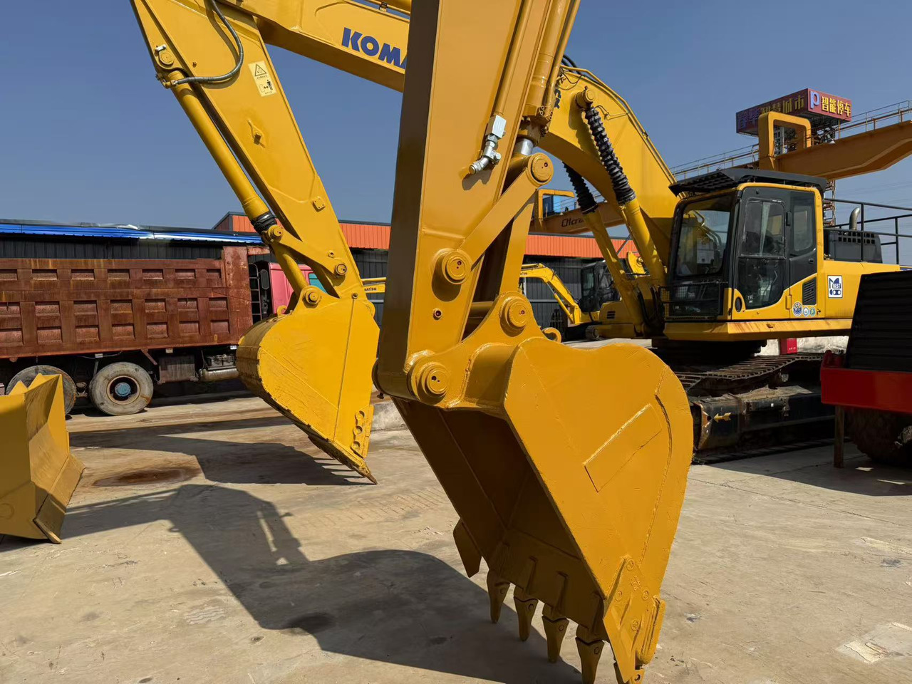 CATERPILLAR Excavator Machine for Cheap Price Hot Sale in China Used 320C - حفار زحاف: صورة 4 CATERPILLAR Excavator Machine for Cheap Price Hot Sale in China Used 320C - حفار زحاف: صورة 4