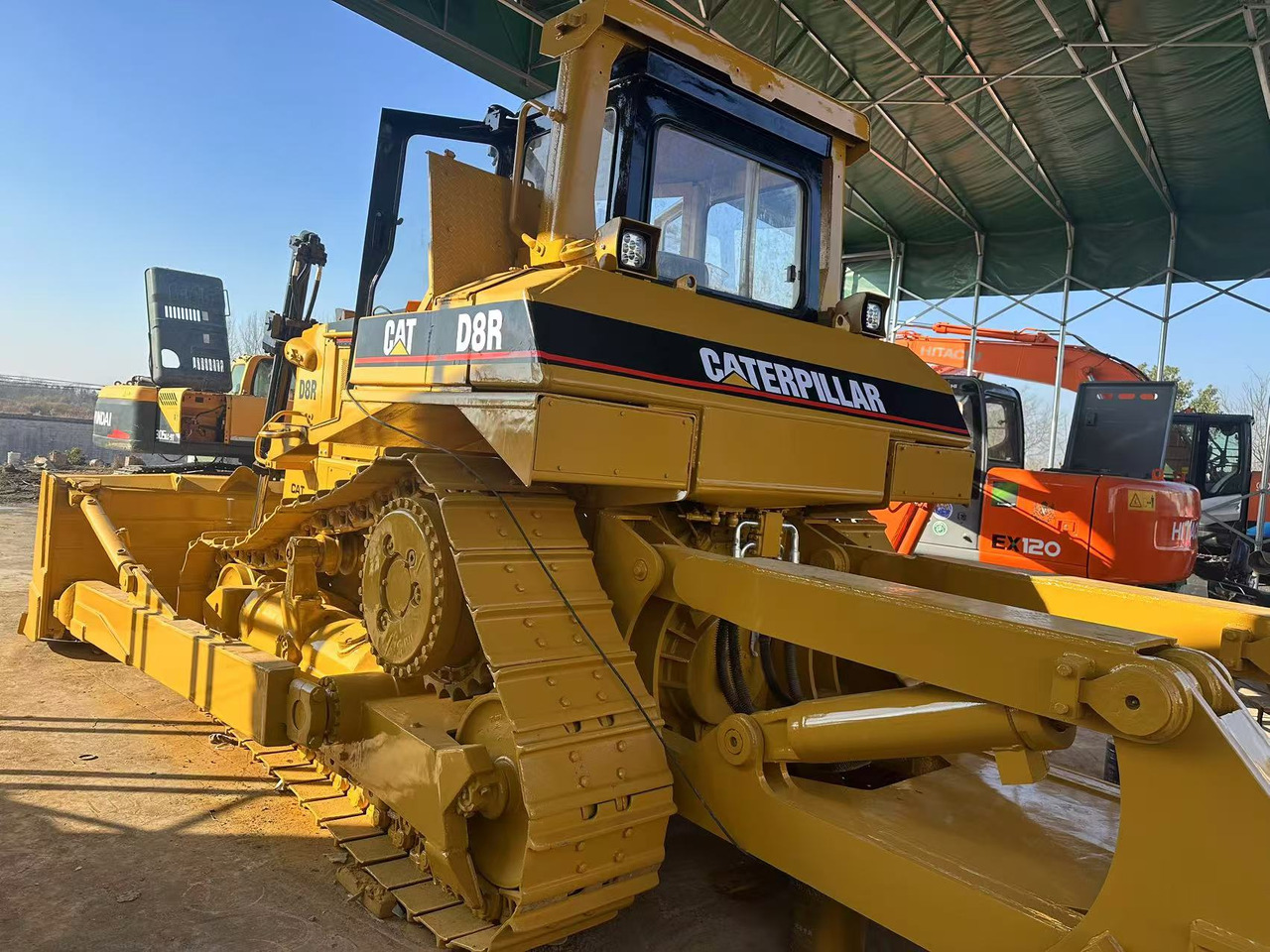 CATERPILLAR Used Bulldozer D8R Hotsale D6R D7G - آلات البناء: صورة 4 CATERPILLAR Used Bulldozer D8R Hotsale D6R D7G - آلات البناء: صورة 4