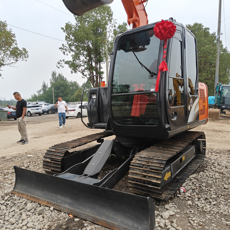 CRAWLER EXCAVATOR Used Hitachi ZX70 Excavator for Sale - Low Hours - حفارة مُصَّغرة: صورة 2 CRAWLER EXCAVATOR Used Hitachi ZX70 Excavator for Sale - Low Hours - حفارة مُصَّغرة: صورة 2