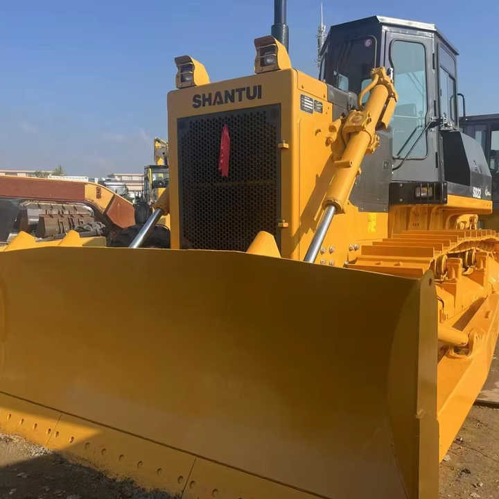China Famous Brand Used Shantui SD22 Crawler Bulldozer Low Price Running Working Condition for Sale SD16/SD22/SD32 in Stock - جرافة: صورة 1 China Famous Brand Used Shantui SD22 Crawler Bulldozer Low Price Running Working Condition for Sale SD16/SD22/SD32 in Stock - جرافة: صورة 1