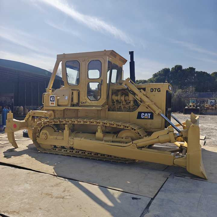 Good Condition Caterpillar CATD7G Original Japan Used Crawler Dozer Used CAT D6 D7 D10 Second Hand Bulldozers for Sale - جرافة: صورة 4 Good Condition Caterpillar CATD7G Original Japan Used Crawler Dozer Used CAT D6 D7 D10 Second Hand Bulldozers for Sale - جرافة: صورة 4
