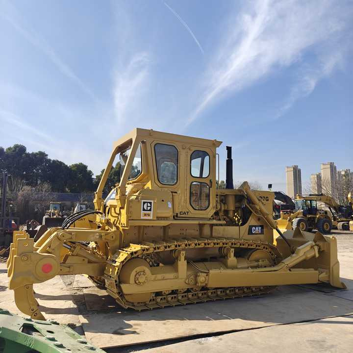 Good Condition Caterpillar CATD7G Original Japan Used Crawler Dozer Used CAT D6 D7 D10 Second Hand Bulldozers for Sale - جرافة: صورة 2 Good Condition Caterpillar CATD7G Original Japan Used Crawler Dozer Used CAT D6 D7 D10 Second Hand Bulldozers for Sale - جرافة: صورة 2