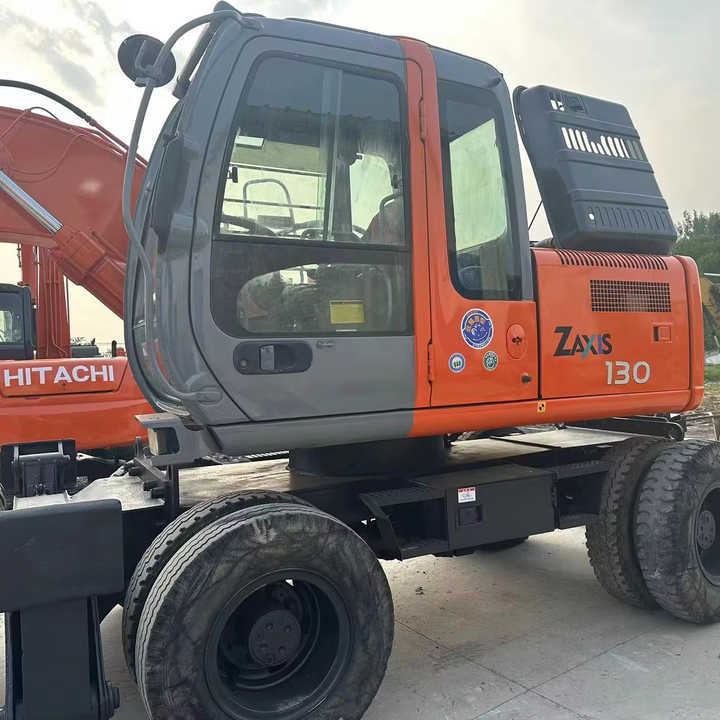 Hot Sale! Used Hitachi ZX130 Wheel Excavator |Excellent Condition| Best Price | Perfect for Construction & Road Projects - حفارة: صورة 1 Hot Sale! Used Hitachi ZX130 Wheel Excavator |Excellent Condition| Best Price | Perfect for Construction & Road Projects - حفارة: صورة 1