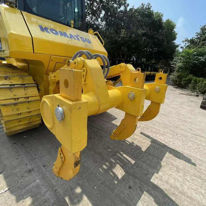 Komatsu D65EX High Efficiency Bulldozer komatsu Engine 180HP Crawler Bulldozer China - جرافة: صورة 5 Komatsu D65EX High Efficiency Bulldozer komatsu Engine 180HP Crawler Bulldozer China - جرافة: صورة 5