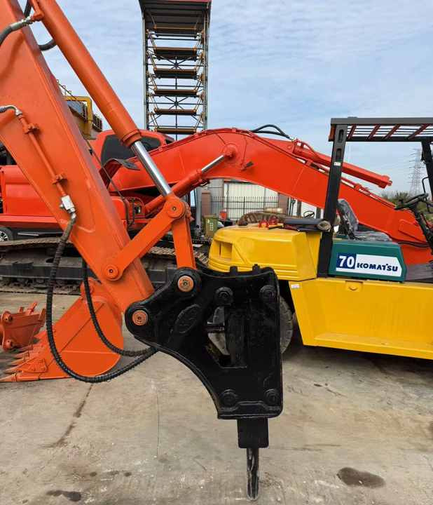 حفار زحاف Original Japan Hitachi ZX60 Excavator Hitachi Excavator in Low Price for Hot Sale: صورة 6 حفار زحاف Original Japan Hitachi ZX60 Excavator Hitachi Excavator in Low Price for Hot Sale: صورة 6
