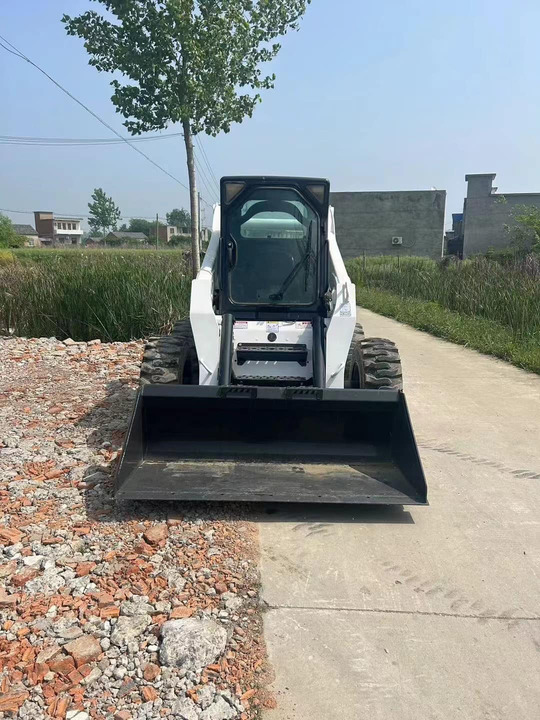 The Best Selling Used Construction Machinery in USA Bobcat S330 Loader High Quality and Cheap Price - شيول صغير: صورة 5 The Best Selling Used Construction Machinery in USA Bobcat S330 Loader High Quality and Cheap Price - شيول صغير: صورة 5