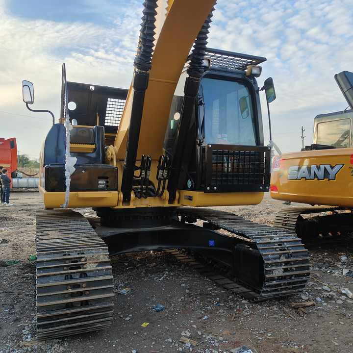 USED Construction Caterpillar Cat 330D Excavator Earthmoving Machinery Used CAT 320D 325D 330D Used Excavators - حفار زحاف: صورة 1 USED Construction Caterpillar Cat 330D Excavator Earthmoving Machinery Used CAT 320D 325D 330D Used Excavators - حفار زحاف: صورة 1