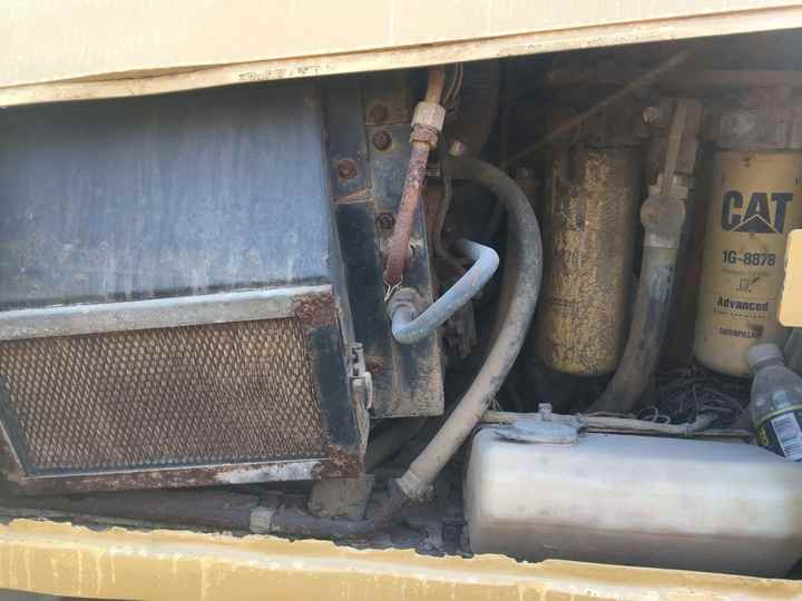 Used Cat Mini Bulldozer D5k D5 D5g Cat Dozers - جرافة: صورة 4 Used Cat Mini Bulldozer D5k D5 D5g Cat Dozers - جرافة: صورة 4