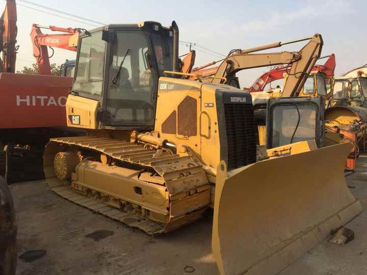 Used Cat Mini Bulldozer D5k D5 D5g Cat Dozers - جرافة: صورة 5 Used Cat Mini Bulldozer D5k D5 D5g Cat Dozers - جرافة: صورة 5