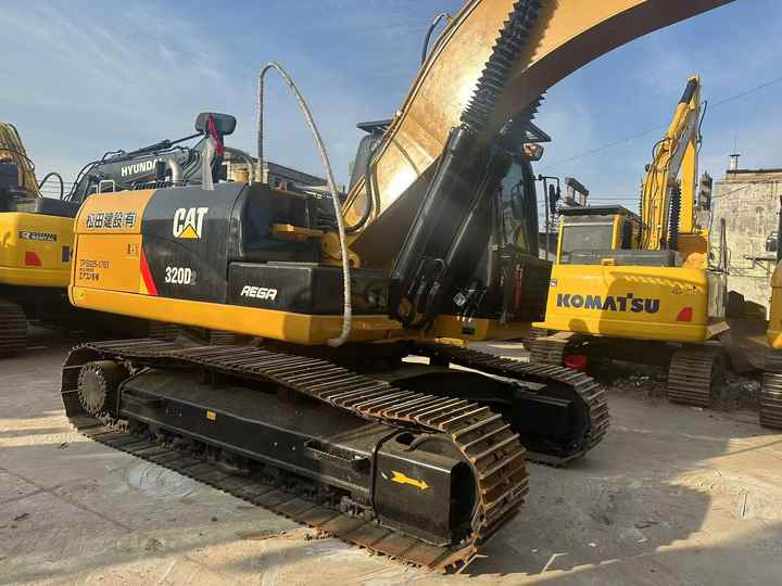 Used Caterpillar 320D Crawler Excavator in High QualityWaiting for Sale - حفار زحاف: صورة 3 Used Caterpillar 320D Crawler Excavator in High QualityWaiting for Sale - حفار زحاف: صورة 3