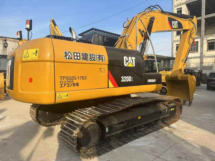 Used Caterpillar 320D Crawler Excavator in High QualityWaiting for Sale - حفار زحاف: صورة 5 Used Caterpillar 320D Crawler Excavator in High QualityWaiting for Sale - حفار زحاف: صورة 5
