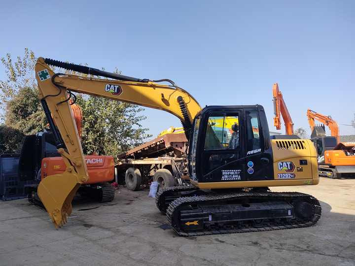 Used Caterpillar Cat312D2GC Excavator Original Japan Heavy Machinery Caterpillar for Sale - حفار زحاف: صورة 2 Used Caterpillar Cat312D2GC Excavator Original Japan Heavy Machinery Caterpillar for Sale - حفار زحاف: صورة 2
