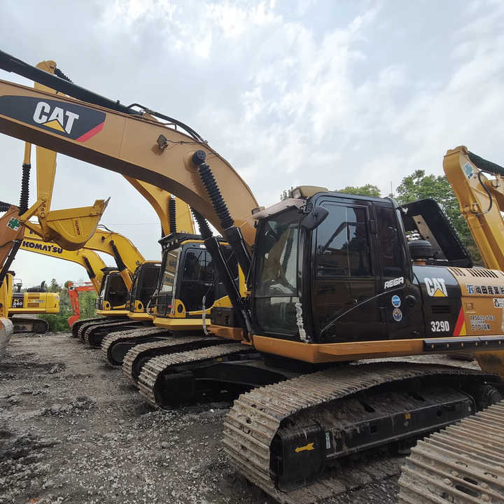 Used Digger CAT 329D2 Construction Machinery Construction Digger Used CAT 329D2 Cheap Excavator - حفار زحاف: صورة 1 Used Digger CAT 329D2 Construction Machinery Construction Digger Used CAT 329D2 Cheap Excavator - حفار زحاف: صورة 1