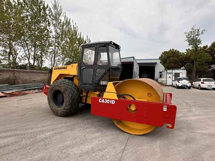 Used Heavy Construction Equipment Dynapac Ca301d Second Hand Road Rollers Used Machine Hot Sale - مدحلة اسفلت: صورة 3 Used Heavy Construction Equipment Dynapac Ca301d Second Hand Road Rollers Used Machine Hot Sale - مدحلة اسفلت: صورة 3