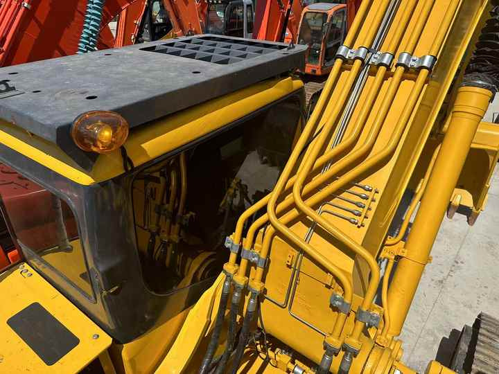 Used Japan Brand komatsu Pc350-7 with High Quality Used Engineering & Construction Machinery - حفارة: صورة 5 Used Japan Brand komatsu Pc350-7 with High Quality Used Engineering & Construction Machinery - حفارة: صورة 5