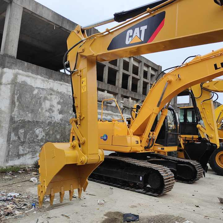 Used Machinery Construction Crawler Used Cat 320d Excavator Machine 325d 330d Caterpillar Machinery Cat 320d Used Excavators - حفار زحاف: صورة 4 Used Machinery Construction Crawler Used Cat 320d Excavator Machine 325d 330d Caterpillar Machinery Cat 320d Used Excavators - حفار زحاف: صورة 4