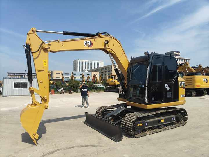 Used Mini Cat 307E2 Excavator with Good Condition for Sale - حفارة: صورة 4 Used Mini Cat 307E2 Excavator with Good Condition for Sale - حفارة: صورة 4