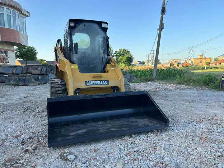 Used Original Caterpillar 246c Skid Steer Loader for Sale - شيول صغير: صورة 3 Used Original Caterpillar 246c Skid Steer Loader for Sale - شيول صغير: صورة 3