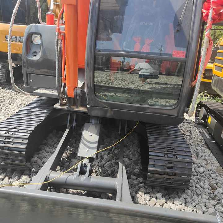 Used Original Japan Brand Hitachi Zx60 Excavator for Sale - حفارة: صورة 3 Used Original Japan Brand Hitachi Zx60 Excavator for Sale - حفارة: صورة 3