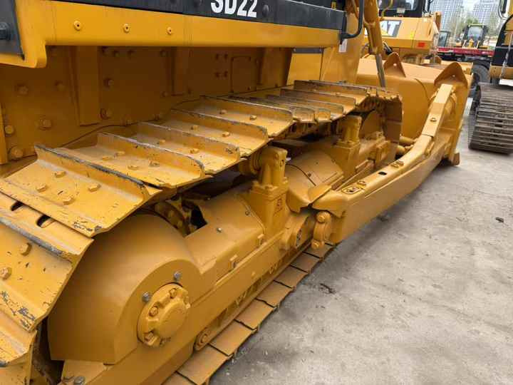 Used Shantui SD22 New Model Bulldozer Second Hand Machine Popular Brand Shantui Hydraulic Machinery - جرافة: صورة 4 Used Shantui SD22 New Model Bulldozer Second Hand Machine Popular Brand Shantui Hydraulic Machinery - جرافة: صورة 4