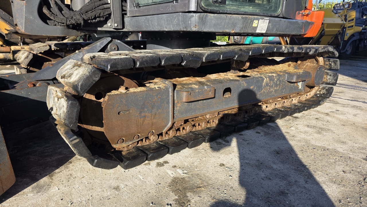 حفارة HITACHI ZX85USB-6: صورة 10