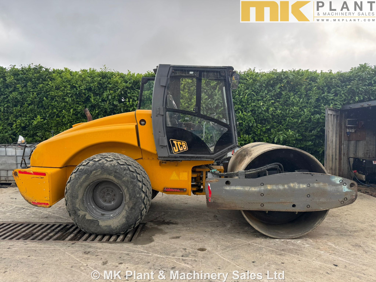 JCB Vibromax VM146D - مدحلة: صورة 1 JCB Vibromax VM146D - مدحلة: صورة 1