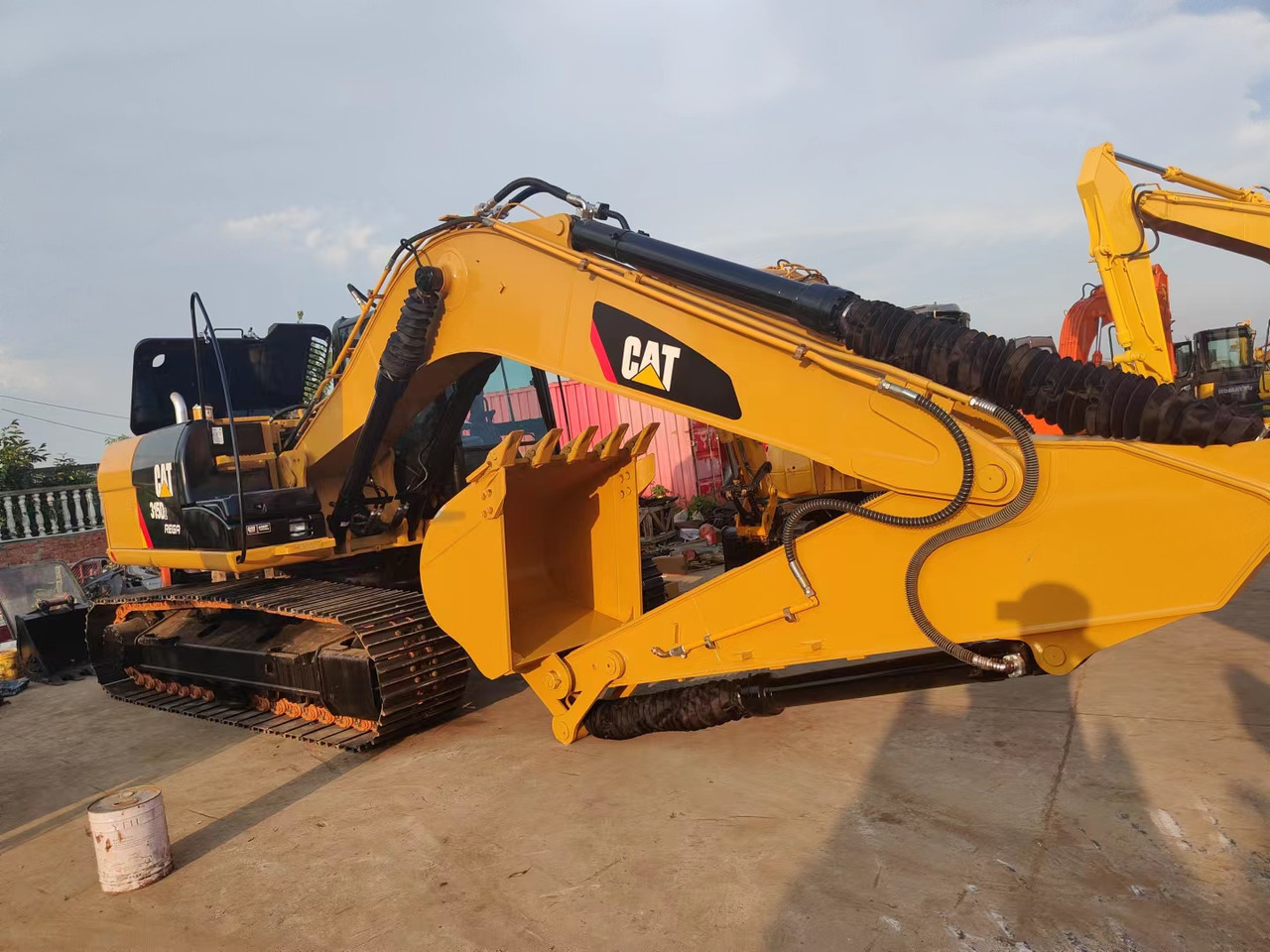 CATERPILLAR 315D - حفار زحاف: صورة 3 CATERPILLAR 315D - حفار زحاف: صورة 3