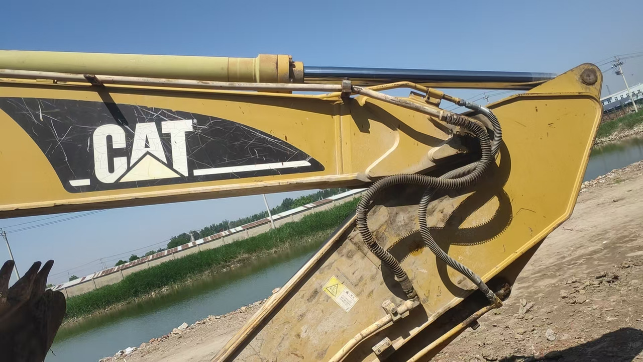 CATERPILLAR 320C - حفار زحاف: صورة 2 CATERPILLAR 320C - حفار زحاف: صورة 2