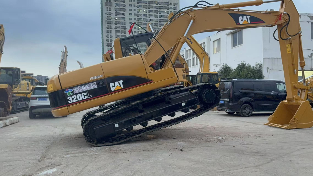 CATERPILLAR 320C - حفار زحاف: صورة 1 CATERPILLAR 320C - حفار زحاف: صورة 1