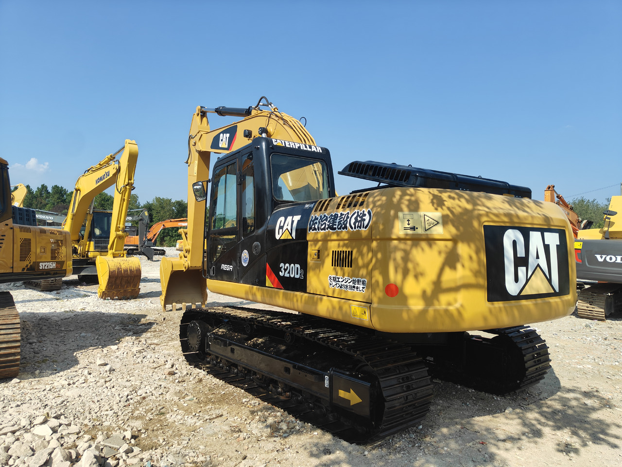 CATERPILLAR 320D - حفار زحاف: صورة 5 CATERPILLAR 320D - حفار زحاف: صورة 5