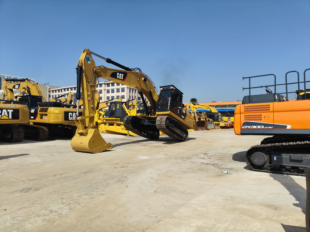 CATERPILLAR 330D2 - حفار زحاف: صورة 5 CATERPILLAR 330D2 - حفار زحاف: صورة 5