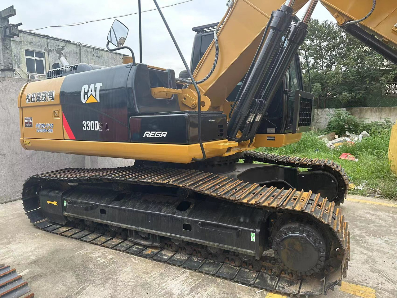 CATERPILLAR 330D - حفار زحاف: صورة 2 CATERPILLAR 330D - حفار زحاف: صورة 2