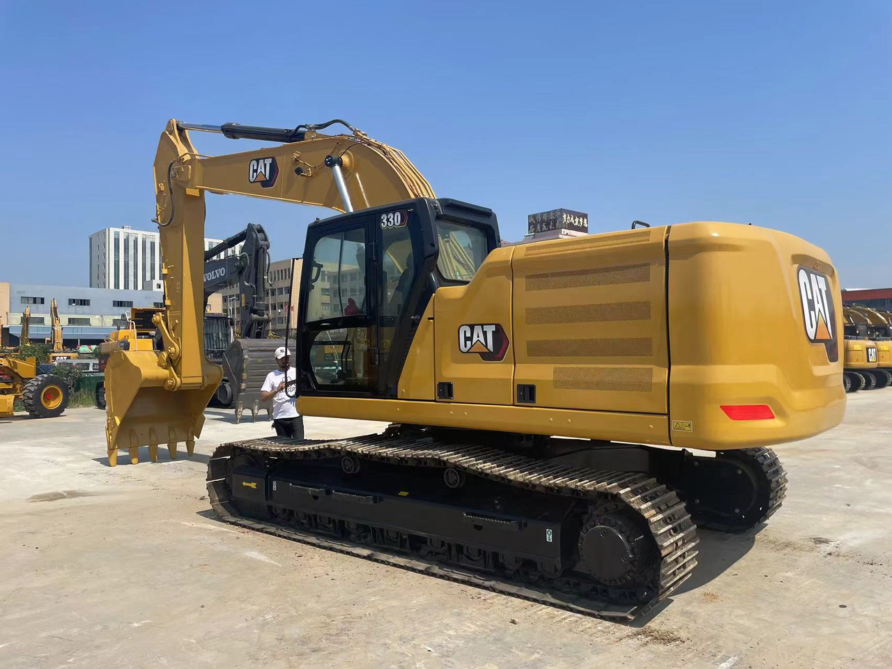 CATERPILLAR 330GC - حفار زحاف: صورة 1 CATERPILLAR 330GC - حفار زحاف: صورة 1