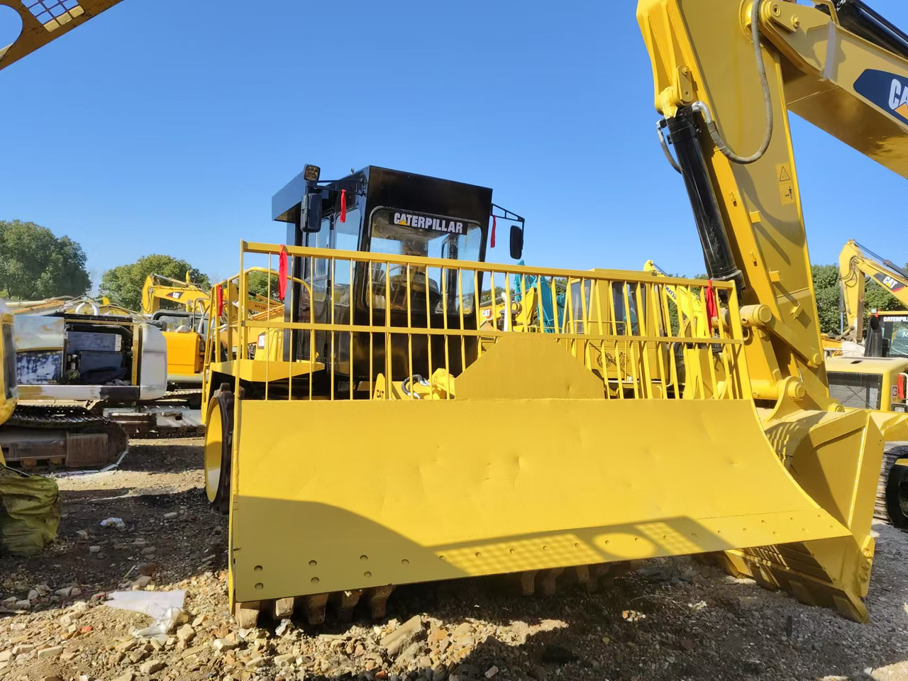 CATERPILLAR 826G - مدحلة اسفلت: صورة 3 CATERPILLAR 826G - مدحلة اسفلت: صورة 3