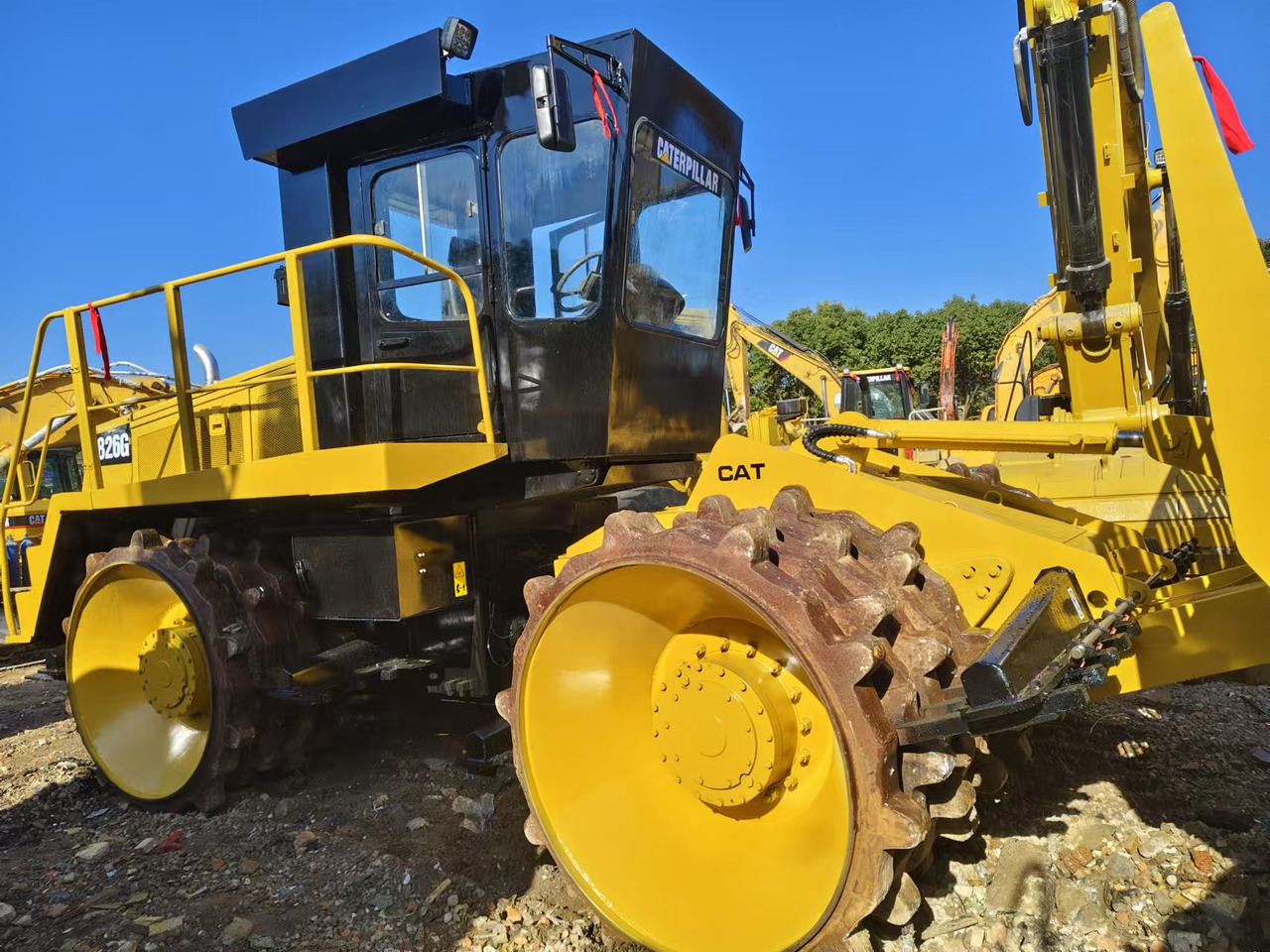 CATERPILLAR 826G - مدحلة اسفلت: صورة 4 CATERPILLAR 826G - مدحلة اسفلت: صورة 4
